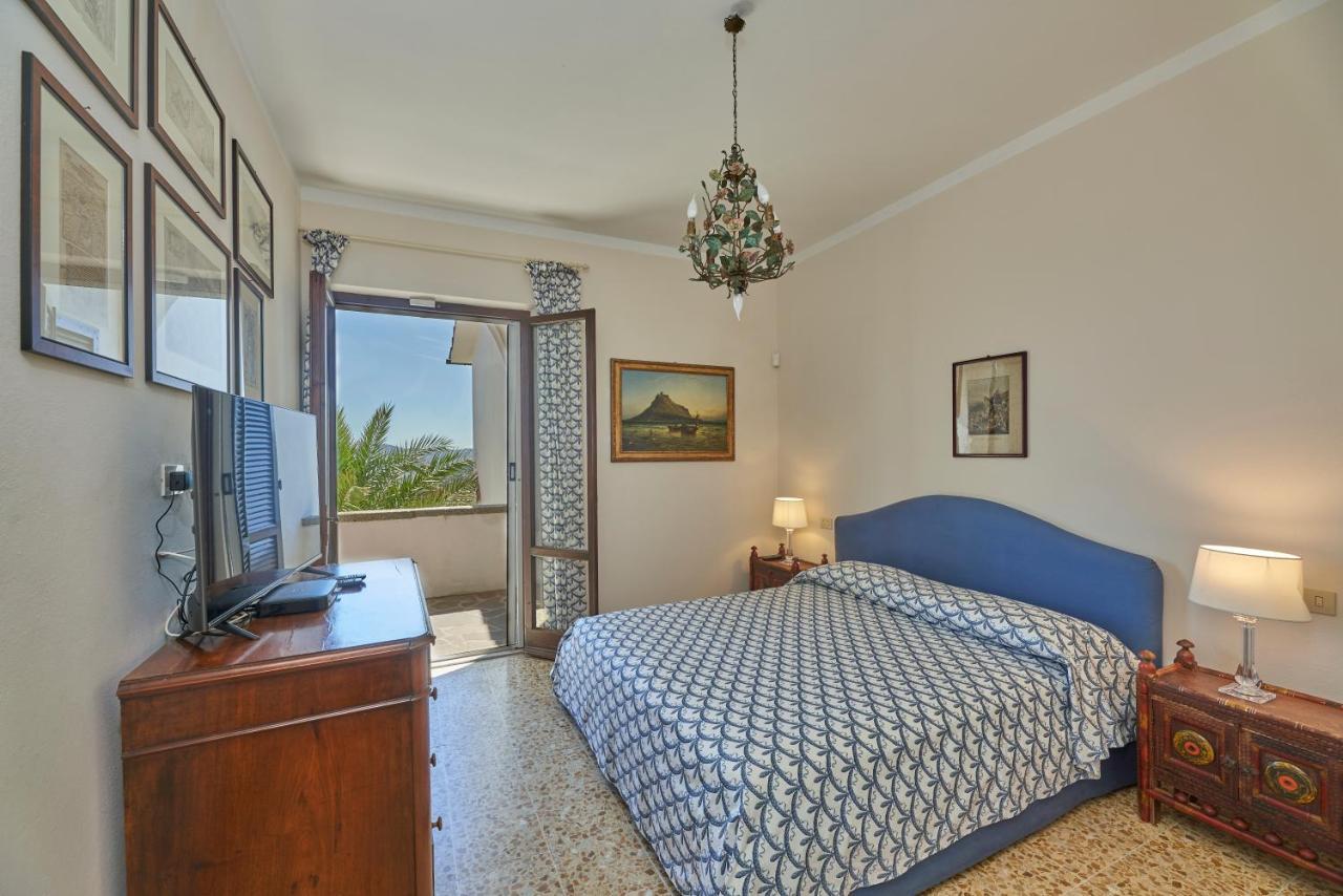 Marciana Hills Apartments エクステリア 写真