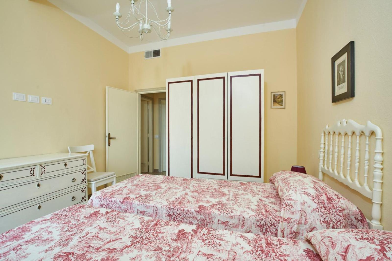 Marciana Hills Apartments エクステリア 写真