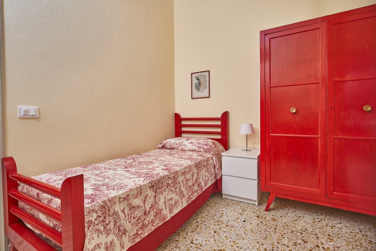 Marciana Hills Apartments エクステリア 写真